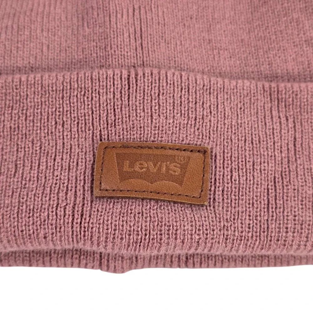 Levi's Beanie Hat Knit Acrylic Rose OS Unisex Winter Warm Cap‎ Outdoors Skater